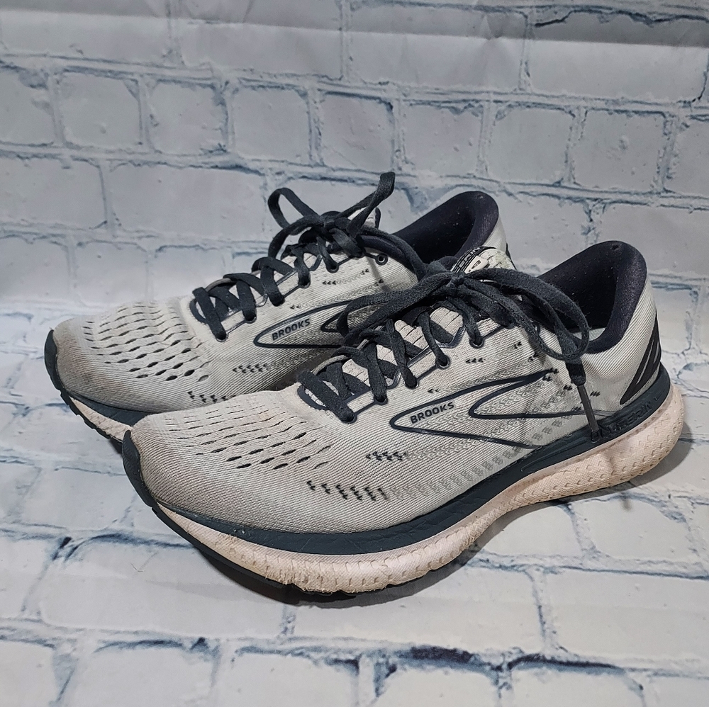 Brooks Shoes Womens 8.5 B Glycerin 19 Running Gray Lace Up Athletic Fair Gym